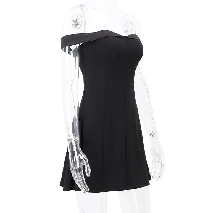 Mini Dress with Velvet Detail and Off-Shoulder - Estefania