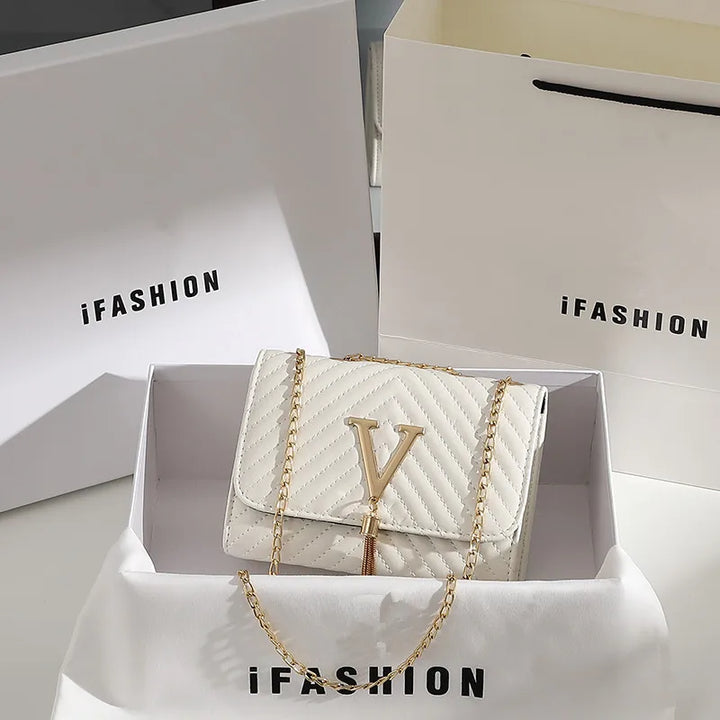 תיק דמוי עור בעיצוב יוקרתי