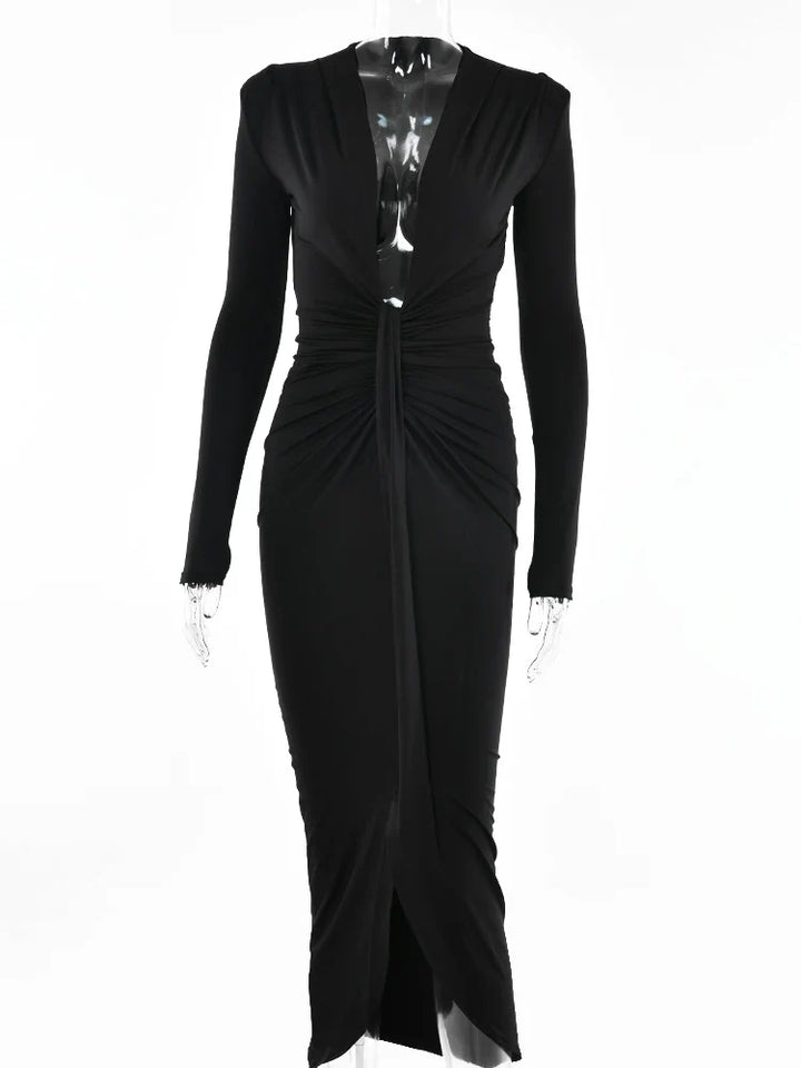 Shaping and flattering maxi dress with ruching design - Mi Ran