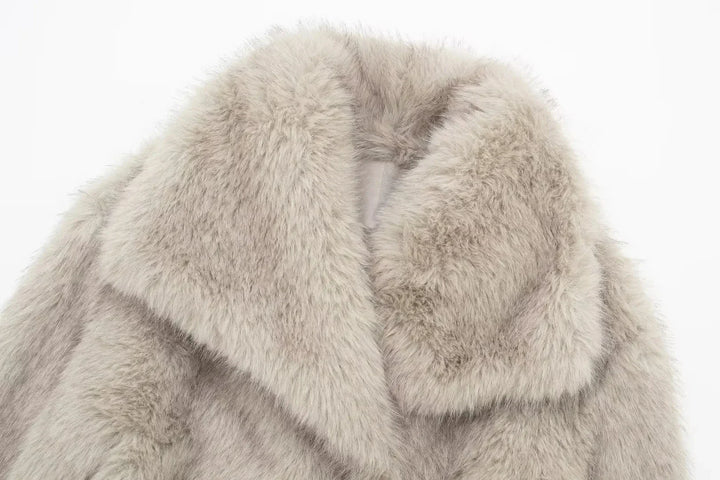 Fur Coat - Riri