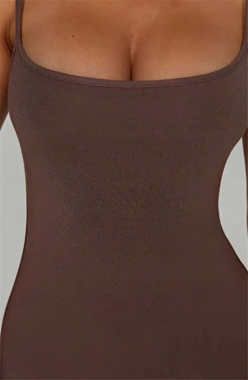 Fitted maxi dress with shaping fabric - Jordi