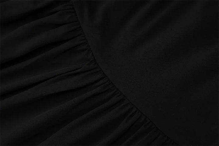 Elegant maxi pleated dress with one shoulder exposed - Maylin