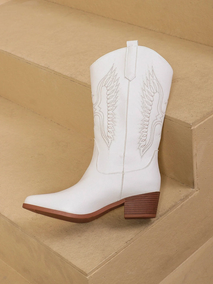 Faux leather cowboy boots with wing embroidery decoration - Angeles