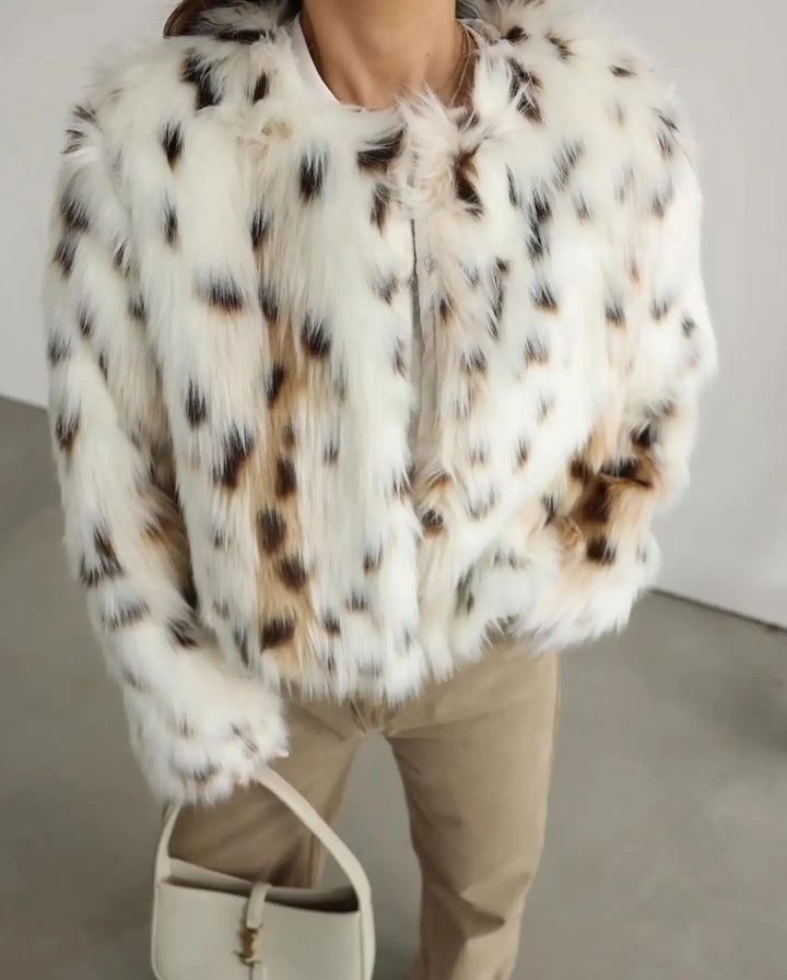 Fur Coat - Riri