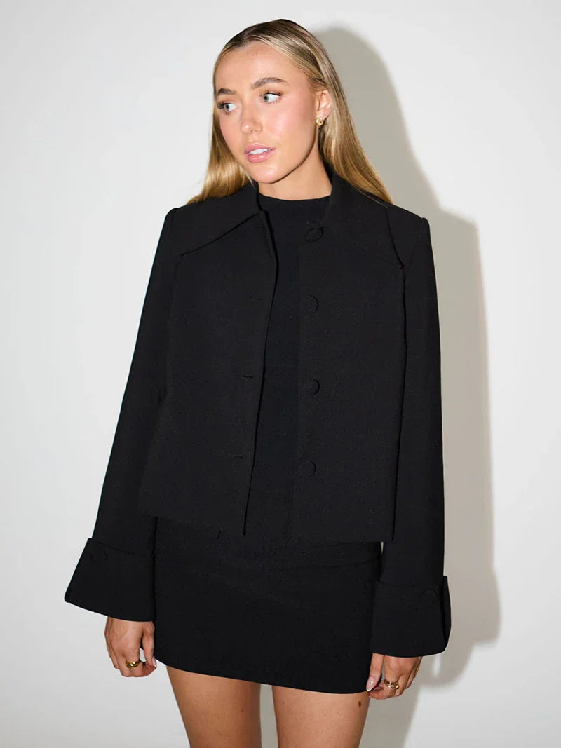 Two-piece tailored set: blazer and mini skirt - Moya