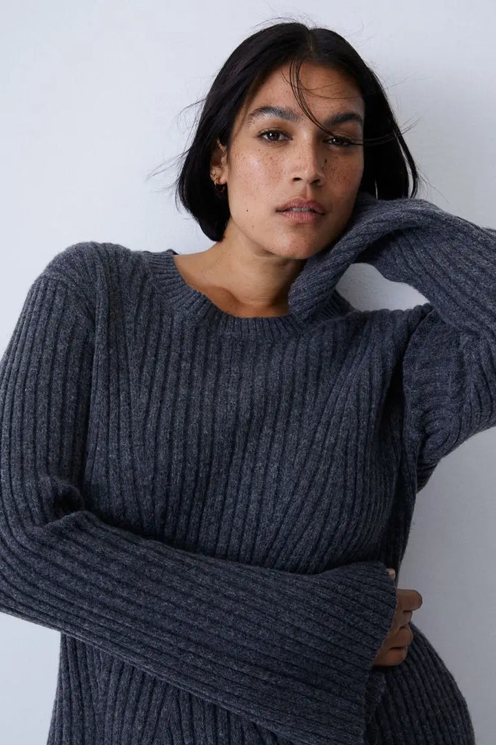Sweater Dress - Amiga