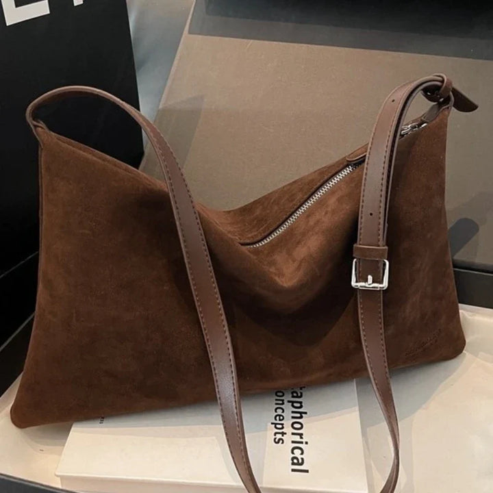 תיק זמש בעיצוב קלאסי