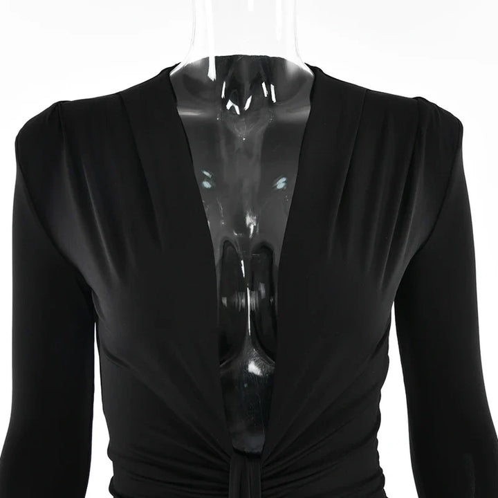 Shaping and flattering maxi dress with ruching design - Mi Ran