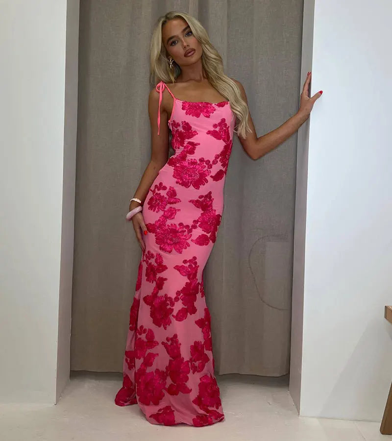 Maxi dress with tie straps decorated with floral embroidery - Michal