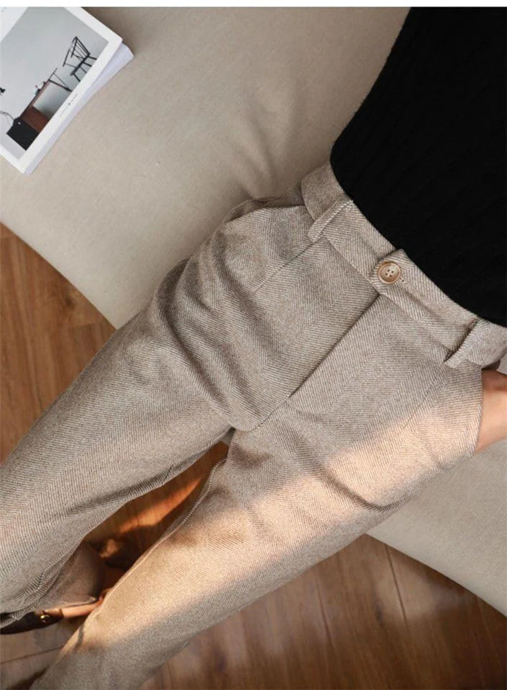 Wool pencil pants