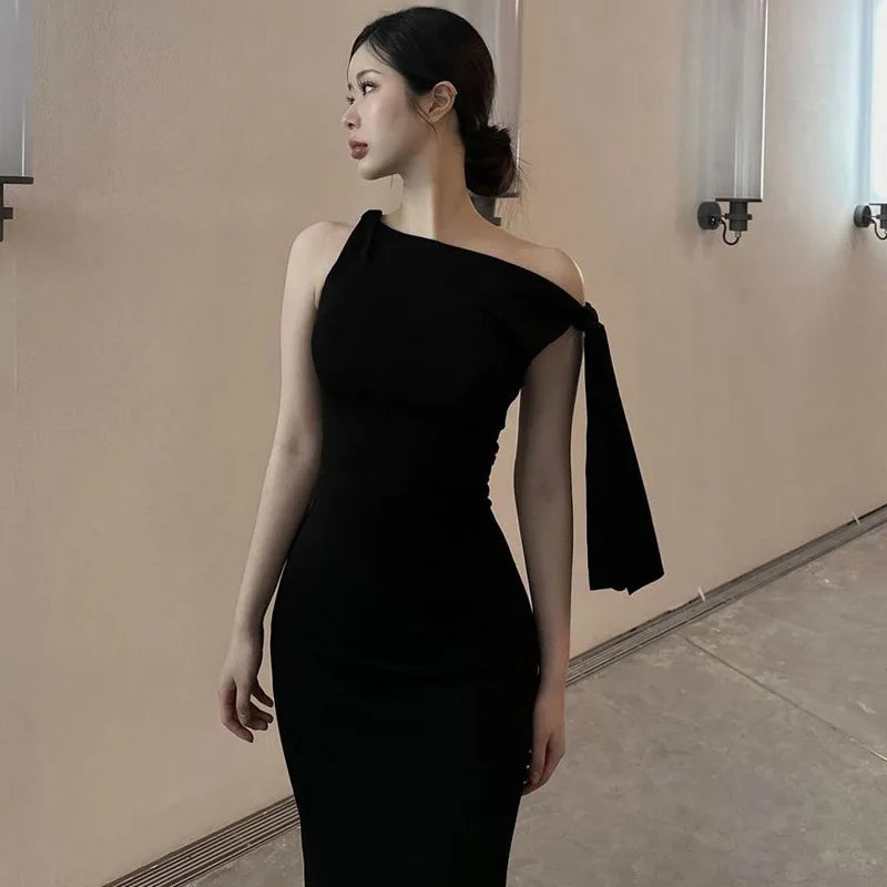 Elegant Maxi Dress with Shoulder Tie - Yolanda