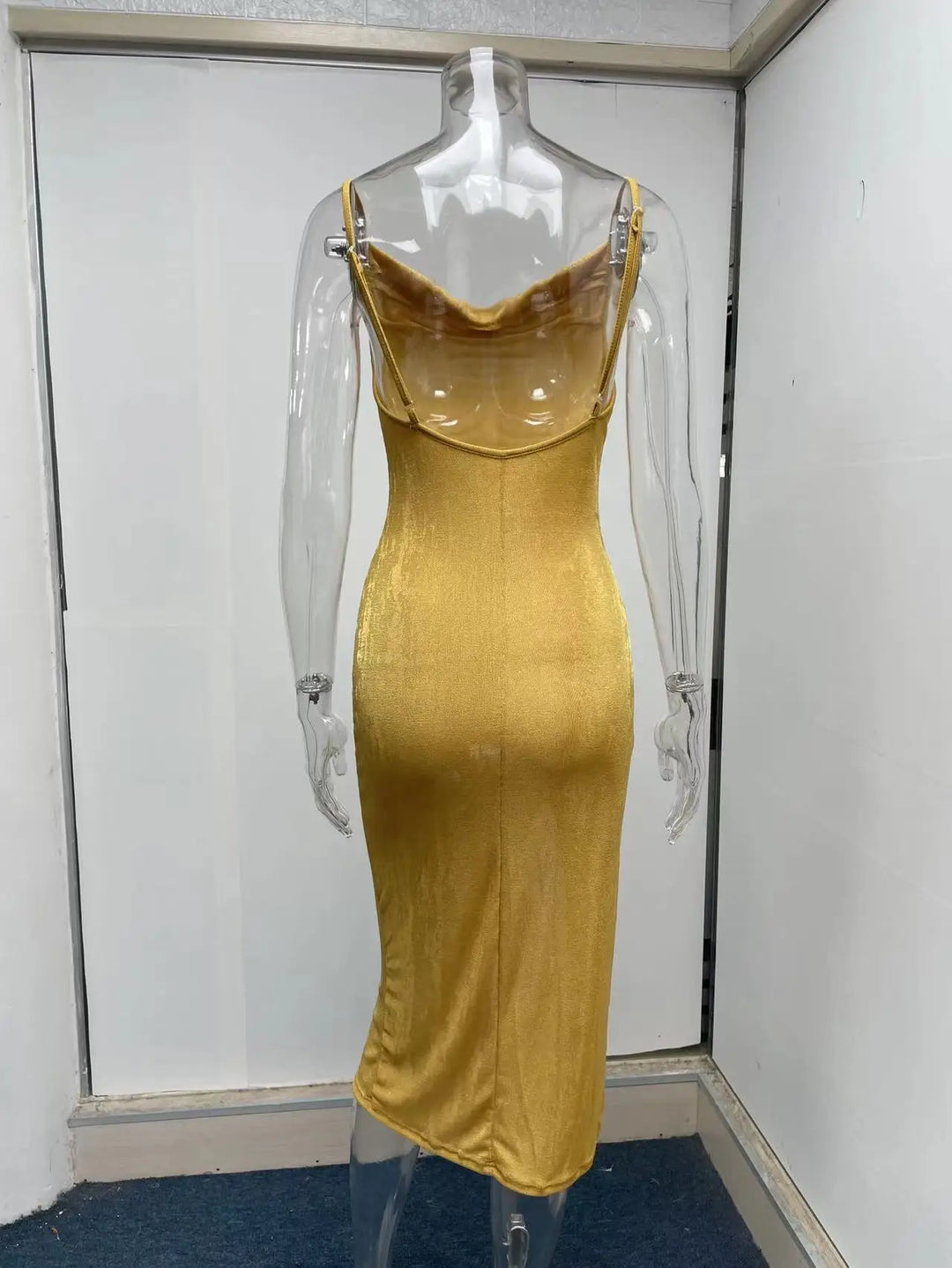 Summer midi knitted dress with slit decoration - Smile