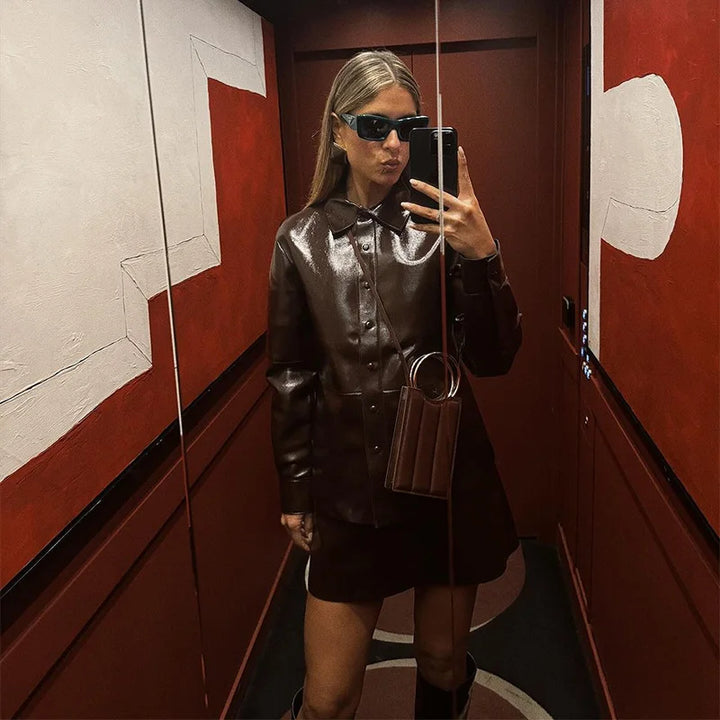 Two-piece set: mini skirt and leather blazer - Blake