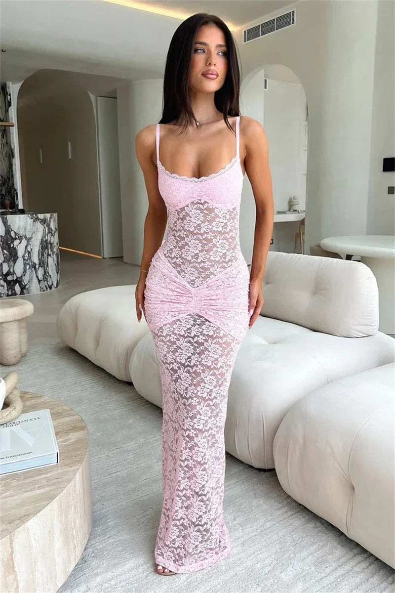 Lace maxi dress with a ruched design - NONA