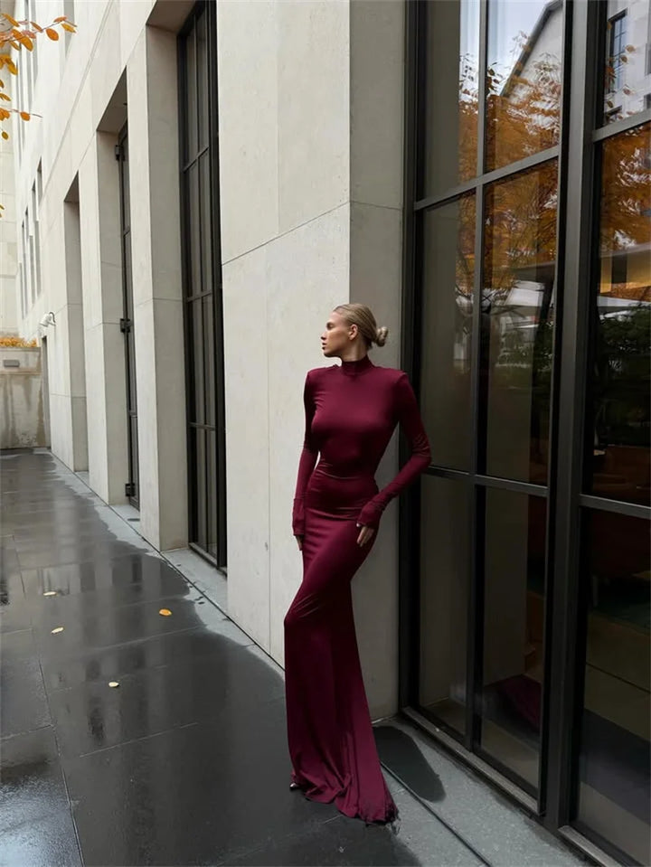 Elegant maxi dress with collar and open back - LARIAN