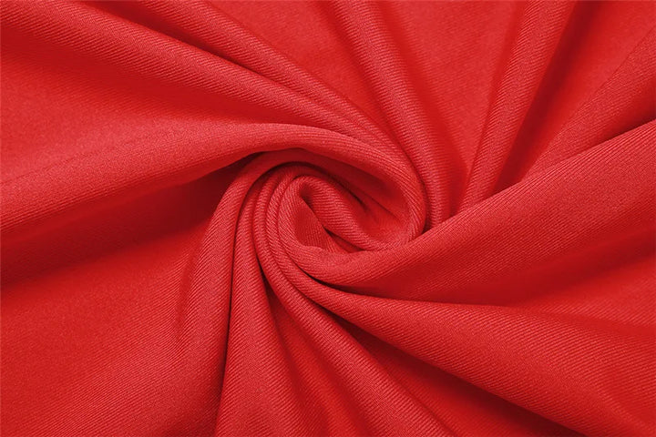 Elegant maxi dress with turtleneck and open belly - Rojo