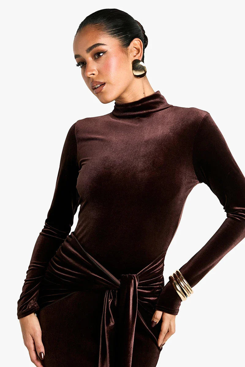 Velvet maxi dress with turtleneck and tie design - Karina