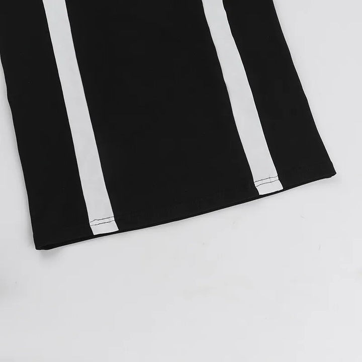 Off-shoulder maxi dress with contour line decoration - Katie