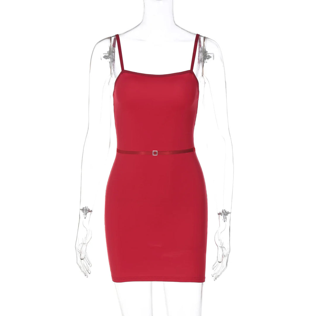 Fitted mini dress with thin belt decoration - LOLI