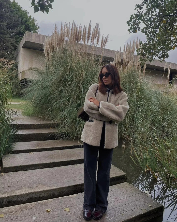 Wool Coat with Fur and Button Closure in Vintage Design - Yan