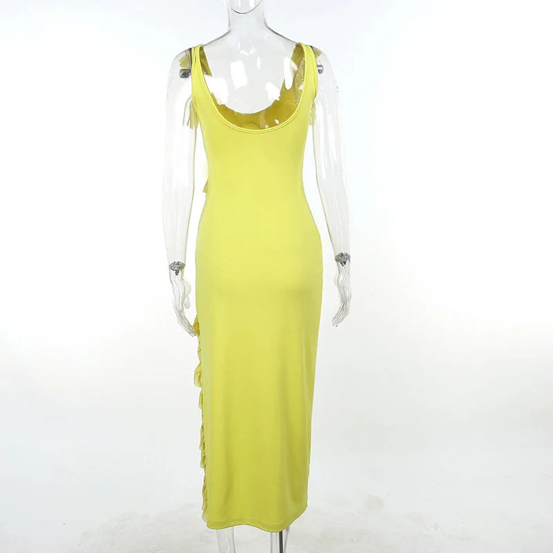 Maxi dress with ruffle decoration and slit design - Yahelia