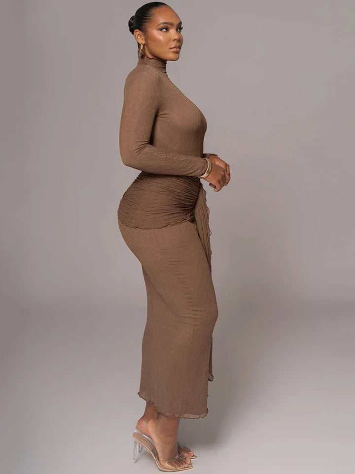 Maxi dress with ruching, tie decoration, and turtleneck collar - Halsey