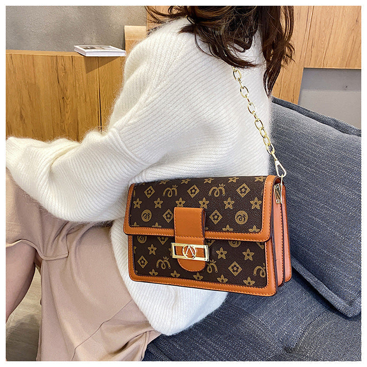 תיק בעיצוב דמוי עור