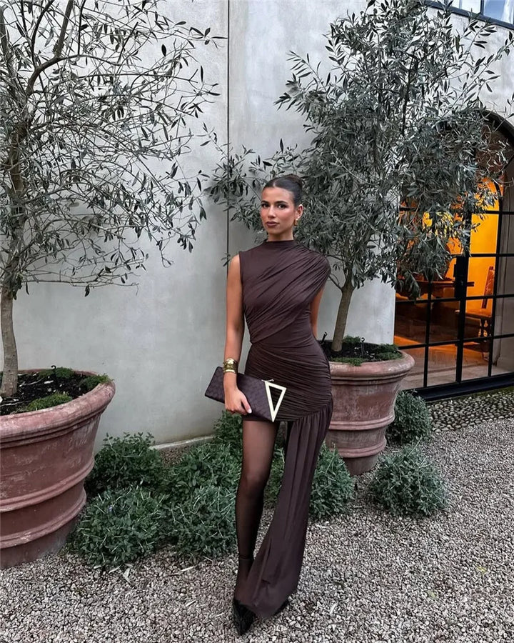 Mini dress with ruching and asymmetrical design decorated with a train - Jay