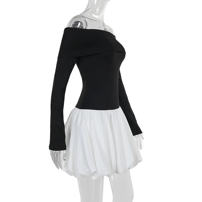 Monochrome balloon mini dress with bare shoulders - Lis