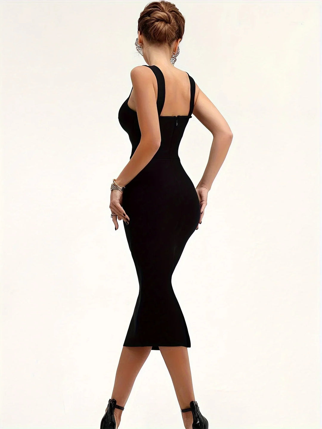 Fitted midi dress in shaping fabric with open back - Dolly