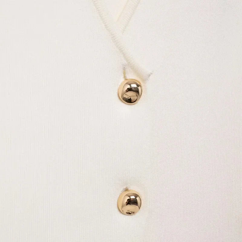 Elegant sleeveless sweater - Kori