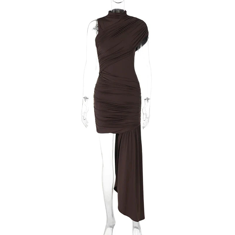 Mini dress with ruching and asymmetrical design decorated with a train - Jay