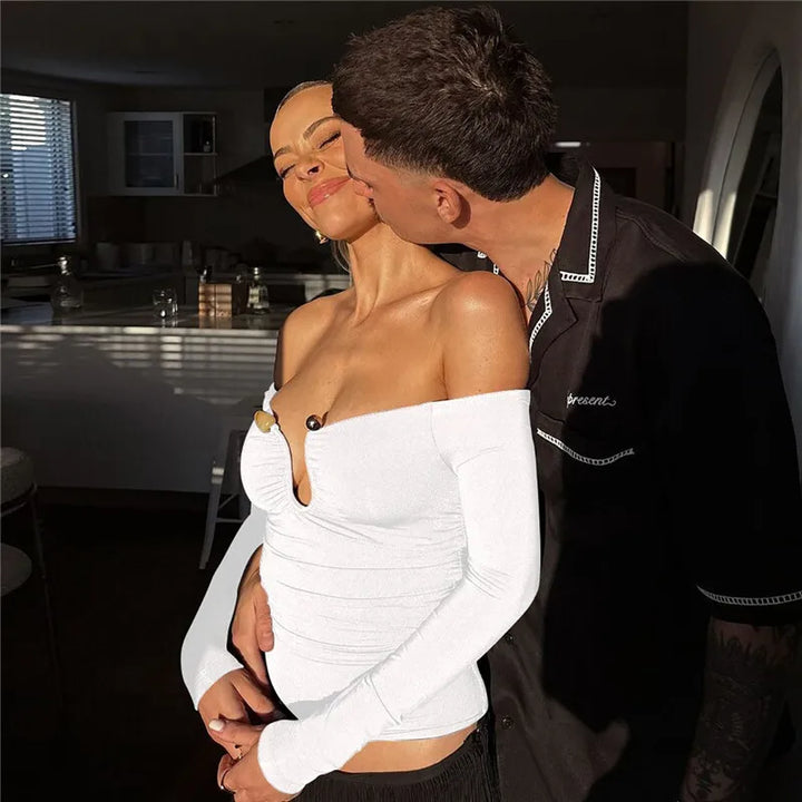 Fitted off-shoulder shirt with buckle decoration - Stace