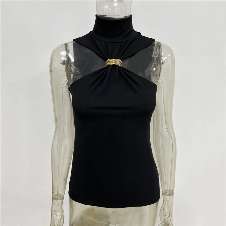 Golf-style tank top with buckle decoration - Moya