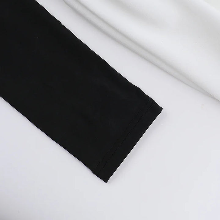 Monochrome balloon mini dress with bare shoulders - Lis