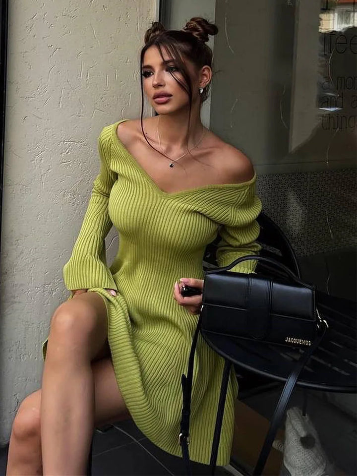 Knitted Mini Dress with Open Back - Yehli