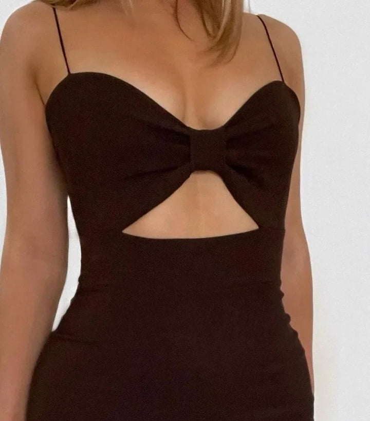 Fitted Midi Dress with Shaping Fabric and Cutout Design - Nili